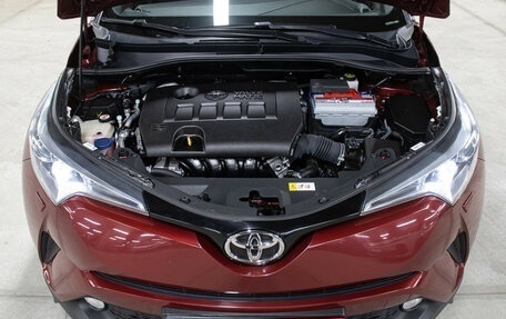 Toyota C-HR I рестайлинг, 2019 год, 2 498 000 рублей, 8 фотография