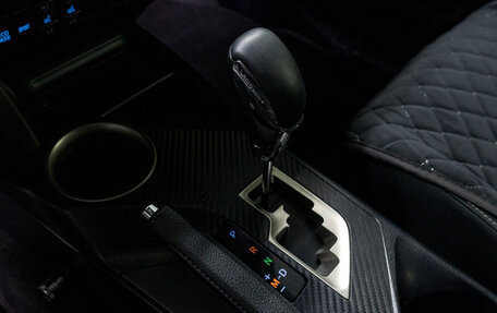 Toyota RAV4, 2014 год, 1 890 000 рублей, 11 фотография