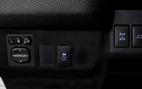 Toyota RAV4, 2014 год, 1 890 000 рублей, 12 фотография