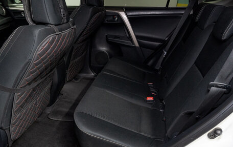 Toyota RAV4, 2014 год, 1 890 000 рублей, 15 фотография