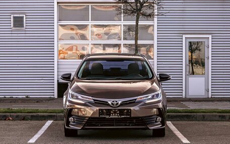 Toyota Corolla, 2016 год, 1 395 000 рублей, 2 фотография