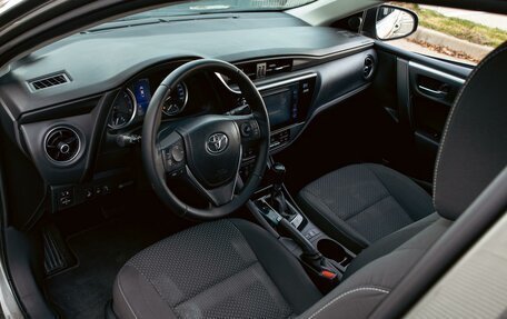 Toyota Corolla, 2016 год, 1 395 000 рублей, 13 фотография