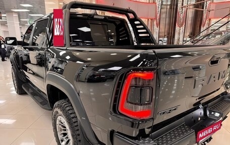 Toyota Land Cruiser, 2022 год, 13 577 000 рублей, 12 фотография