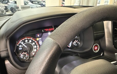 Toyota Land Cruiser, 2022 год, 13 577 000 рублей, 29 фотография