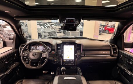 Toyota Land Cruiser, 2022 год, 13 577 000 рублей, 33 фотография