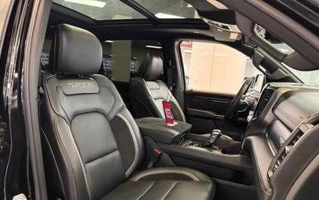 Toyota Land Cruiser, 2022 год, 13 577 000 рублей, 34 фотография