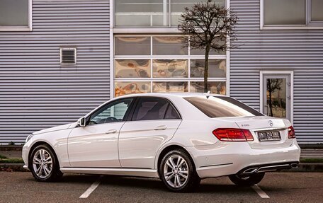 Mercedes-Benz E-Класс, 2013 год, 2 095 000 рублей, 4 фотография
