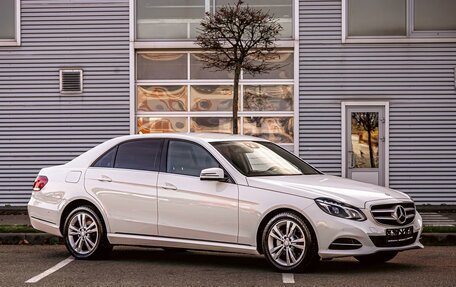 Mercedes-Benz E-Класс, 2013 год, 2 095 000 рублей, 3 фотография