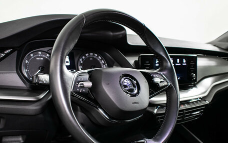 Skoda Octavia IV, 2021 год, 2 320 000 рублей, 13 фотография