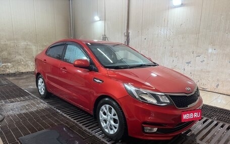 KIA Rio III рестайлинг, 2015 год, 999 000 рублей, 2 фотография