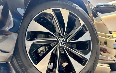 Volkswagen Passat B8 рестайлинг, 2022 год, 2 099 000 рублей, 12 фотография