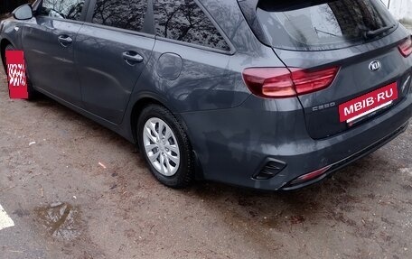 KIA cee'd III, 2019 год, 1 650 000 рублей, 6 фотография