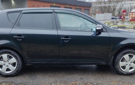 KIA cee'd I рестайлинг, 2010 год, 700 000 рублей, 7 фотография