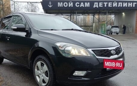 KIA cee'd I рестайлинг, 2010 год, 700 000 рублей, 8 фотография