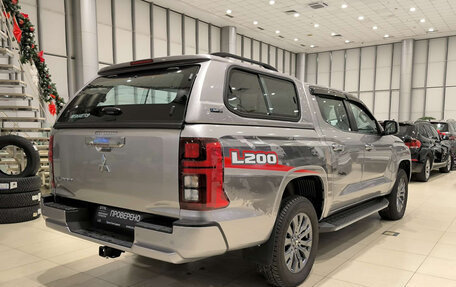 Mitsubishi L200, 2024 год, 5 350 000 рублей, 6 фотография