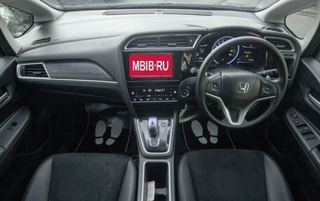 Honda Shuttle II, 2016 год, 1 168 000 рублей, 18 фотография