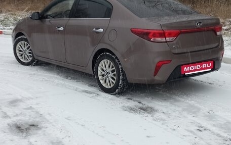 KIA Rio IV, 2017 год, 1 250 000 рублей, 10 фотография