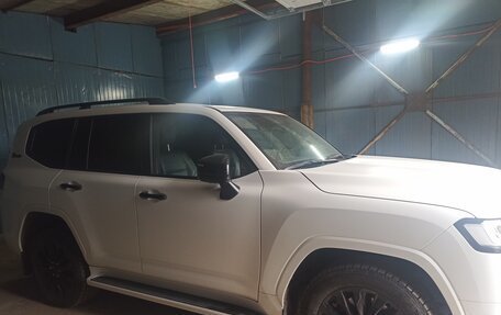 Toyota Land Cruiser, 2021 год, 10 000 000 рублей, 3 фотография