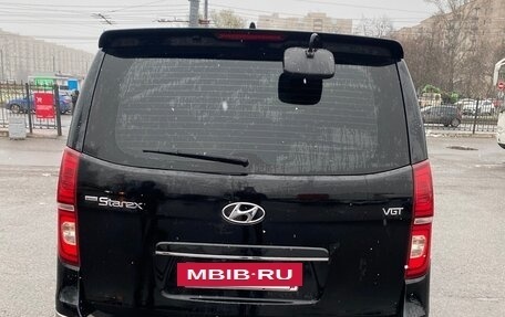 Hyundai Grand Starex Grand Starex I рестайлинг 2, 2019 год, 3 100 000 рублей, 5 фотография