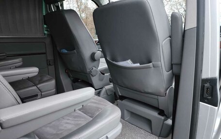 Volkswagen Multivan T5, 2008 год, 2 100 000 рублей, 24 фотография