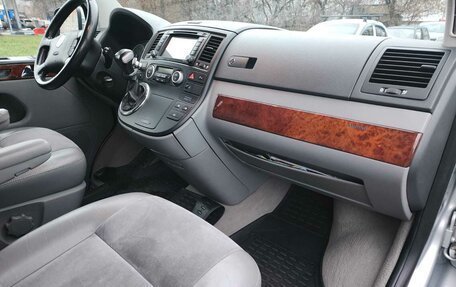 Volkswagen Multivan T5, 2008 год, 2 100 000 рублей, 21 фотография