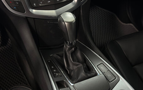 Cadillac SRX II рестайлинг, 2012 год, 1 290 000 рублей, 16 фотография