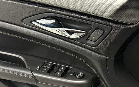 Cadillac SRX II рестайлинг, 2012 год, 1 290 000 рублей, 23 фотография