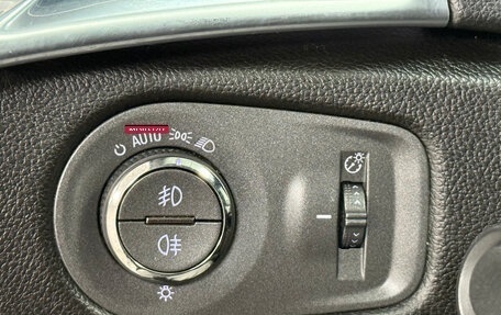 Cadillac SRX II рестайлинг, 2012 год, 1 290 000 рублей, 21 фотография