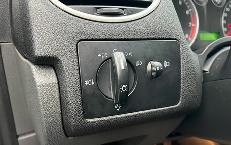 Ford Focus II рестайлинг, 2006 год, 320 000 рублей, 11 фотография