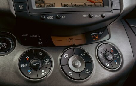 Toyota RAV4, 2012 год, 1 295 000 рублей, 16 фотография