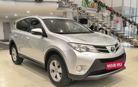 Toyota RAV4, 2013 год, 1 650 000 рублей, 7 фотография