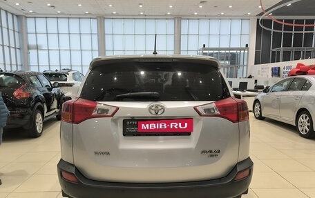 Toyota RAV4, 2013 год, 1 650 000 рублей, 10 фотография