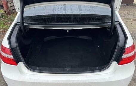 Mercedes-Benz E-Класс, 2011 год, 1 350 000 рублей, 10 фотография