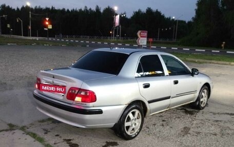 Mitsubishi Carisma I, 2003 год, 200 000 рублей, 12 фотография