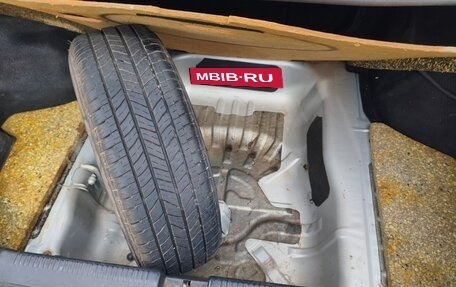 Mitsubishi Carisma I, 2003 год, 200 000 рублей, 23 фотография