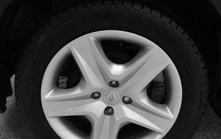 Renault Sandero II рестайлинг, 2016 год, 1 100 000 рублей, 13 фотография