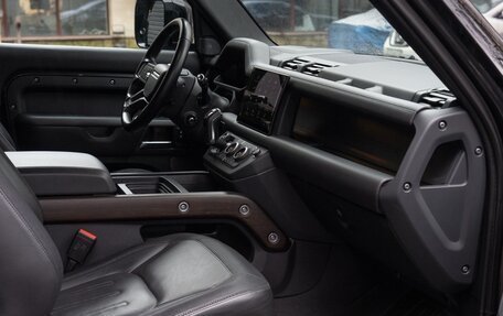 Land Rover Defender II, 2021 год, 7 850 000 рублей, 14 фотография