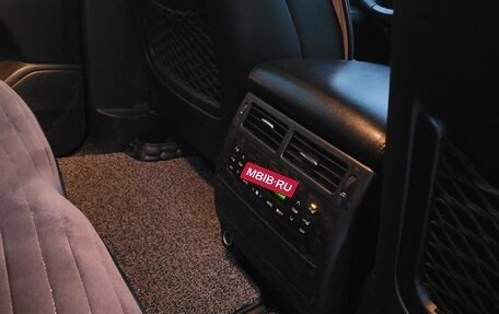 Toyota Land Cruiser 200, 2012 год, 4 000 000 рублей, 9 фотография