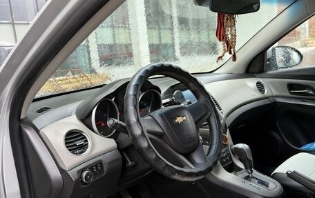 Chevrolet Cruze II, 2012 год, 680 000 рублей, 8 фотография