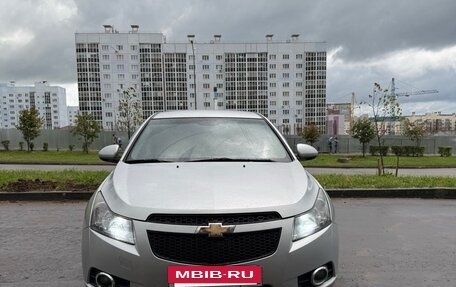 Chevrolet Cruze II, 2012 год, 680 000 рублей, 2 фотография