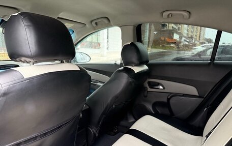 Chevrolet Cruze II, 2012 год, 680 000 рублей, 9 фотография