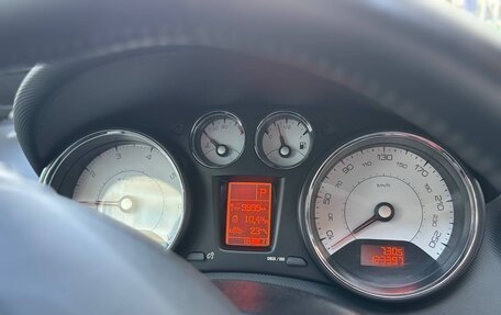 Peugeot 308 II, 2010 год, 14 фотография