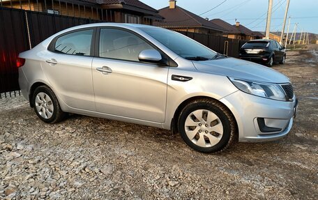 KIA Rio III рестайлинг, 2014 год, 750 000 рублей, 2 фотография