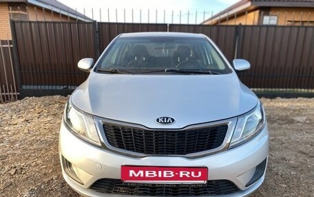 KIA Rio III рестайлинг, 2014 год, 750 000 рублей, 5 фотография