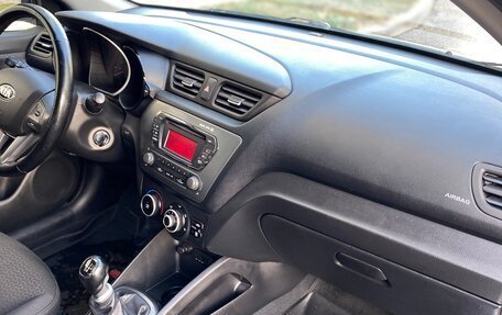 KIA Rio III рестайлинг, 2014 год, 750 000 рублей, 9 фотография