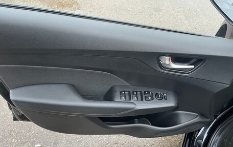 Hyundai Solaris II рестайлинг, 2017 год, 1 120 000 рублей, 11 фотография