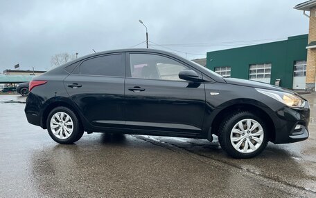 Hyundai Solaris II рестайлинг, 2017 год, 1 120 000 рублей, 3 фотография