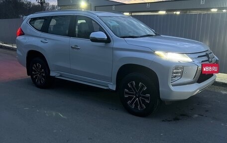 Mitsubishi Pajero Sport III рестайлинг, 2023 год, 5 500 000 рублей, 5 фотография