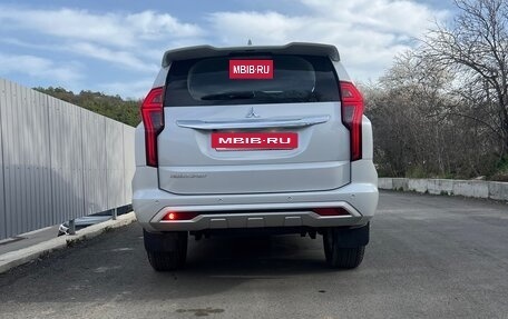 Mitsubishi Pajero Sport III рестайлинг, 2023 год, 5 500 000 рублей, 8 фотография