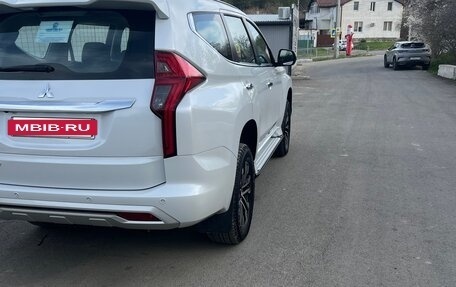 Mitsubishi Pajero Sport III рестайлинг, 2023 год, 5 500 000 рублей, 16 фотография